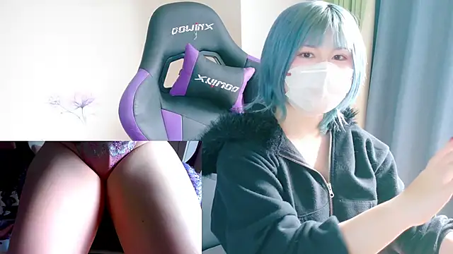 Snapshot of hazuki_8008 chatting on 11/10/25, 01:48 hazuki 8008 online show from 11/10/25, 01:48