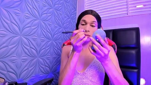 Milk max 18 online show from 10/23/25, 09:46