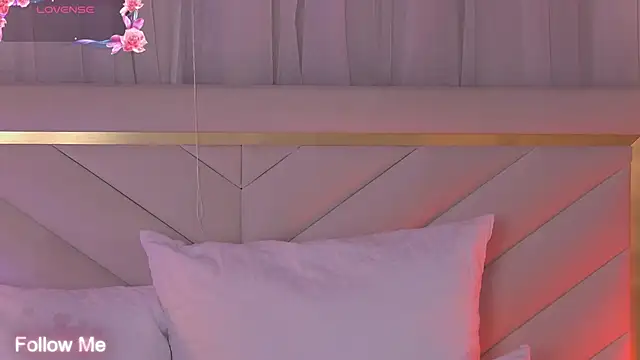 MaryReel online show from 10/21/25, 09:21