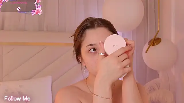 MaryReel online show from 11/18/25, 09:36