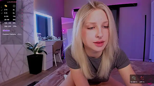 lilyvibe online show from 01/30/25, 10:41