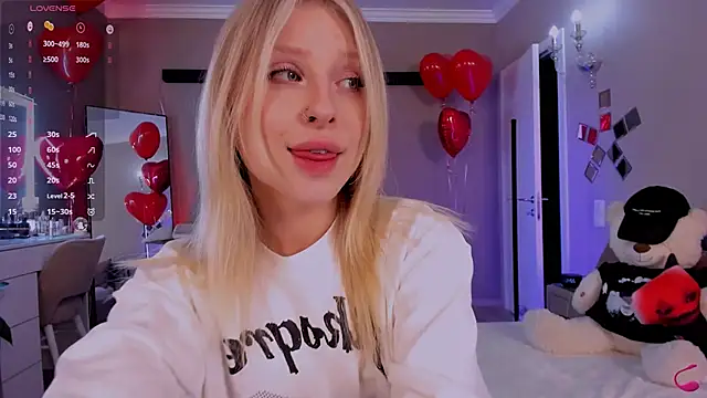 lilyvibe online show from 02/14/25, 07:54