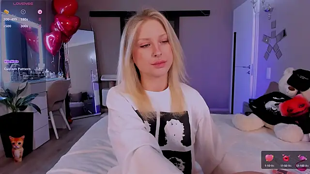 lilyvibe online show from 02/18/25, 08:25