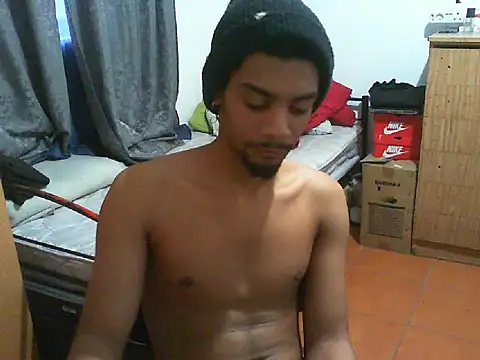 29YOURZ 28  online show from 10/18/25, 04:30