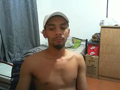 29YOURZ 28  online show from 11/21/25, 04:44