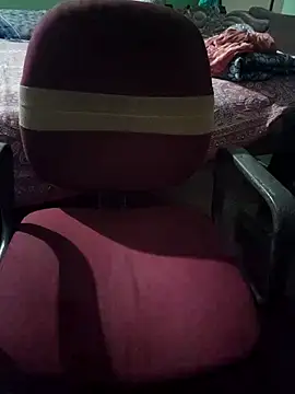 Ralisha Rani online show from 10/17/25, 12:52