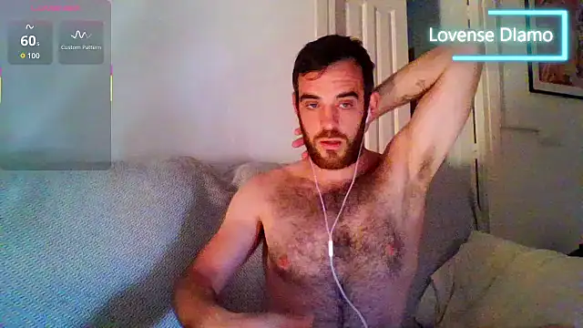 Snapshot of _NakedChef_ chatting on 09/24/25, 07:55 NakedChef online show from 09/24/25, 07:55