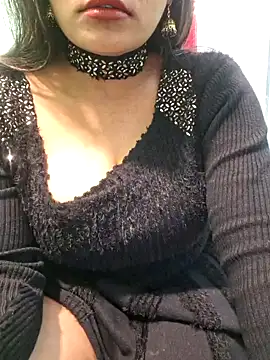 Snapshot of N-Natasha chatting on 01/16/25, 05:23 N-Natasha online show from 01/16/25, 05:23
