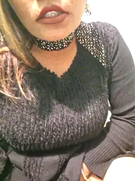Snapshot of N-Natasha chatting on 01/26/25, 12:54 N-Natasha online show from 01/26/25, 12:54