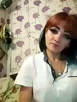 Snapshot of SweetLeila40 chatting on 12/25/24, 01:31 SweetLeila40 online show from 12/25/24, 01:31