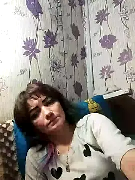 Snapshot of SweetLeila40 chatting on 01/22/25, 08:06 SweetLeila40 online show from 01/22/25, 08:06