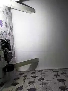 Snapshot of SweetLeila40 chatting on 01/29/25, 09:17 SweetLeila40 online show from 01/29/25, 09:17