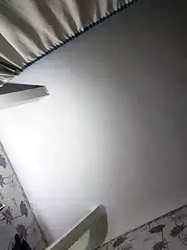 Snapshot of SweetLeila40 chatting on 02/05/25, 11:39 SweetLeila40 online show from 02/05/25, 11:39