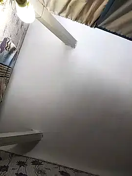 Snapshot of SweetLeila40 chatting on 02/24/25, 01:42 SweetLeila40 online show from 02/24/25, 01:42