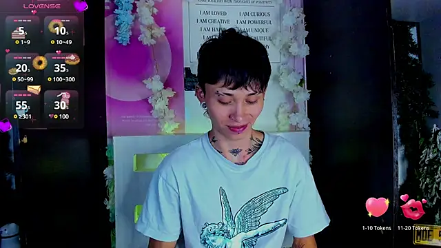 Snapshot of juniior_2311_ chatting on 02/16/25, 09:05 juniior 2311  online show from 02/16/25, 09:05