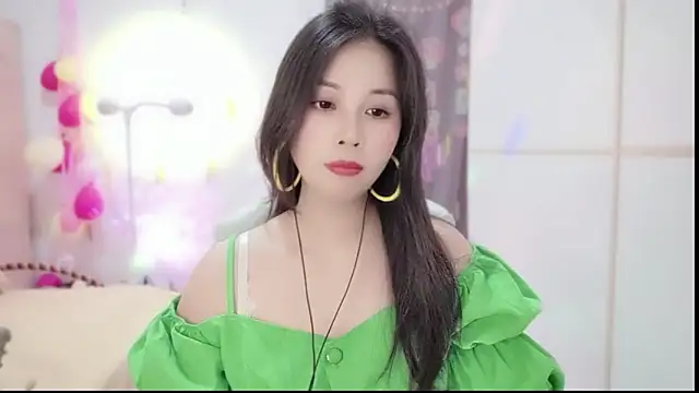 Snapshot of HK_angelchloe chatting on 02/27/25, 11:10 HK angelchloe online show from 02/27/25, 11:10