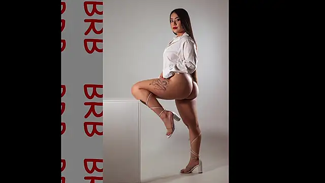 Snapshot of lin_jayani chatting on 01/25/25, 11:44 lin jayani online show from 01/25/25, 11:44