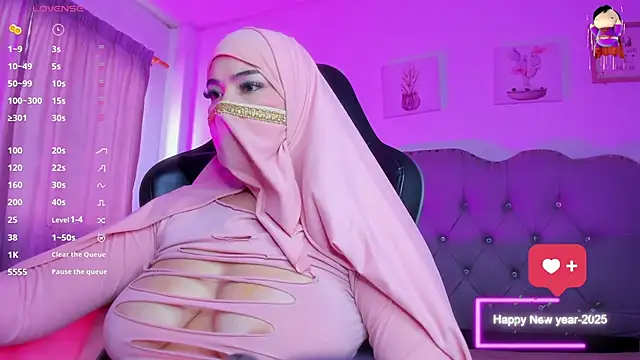 Snapshot of Tahiraa_ chatting on 01/09/25, 01:02 Tahiraa online show from 01/09/25, 01:02