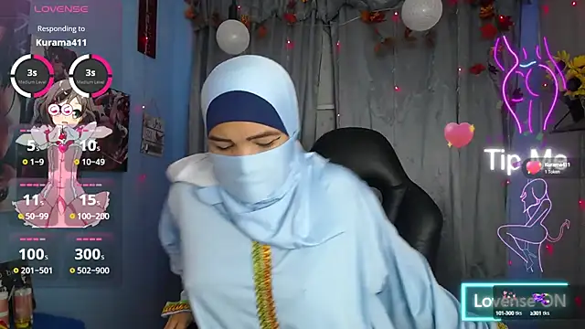 Snapshot of Falak-Yasin chatting on 03/10/25, 12:37 Falak-Yasin online show from 03/10/25, 12:37