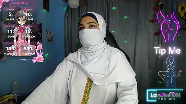 Snapshot of Falak-Yasin chatting on 03/11/25, 04:29 Falak-Yasin online show from 03/11/25, 04:29