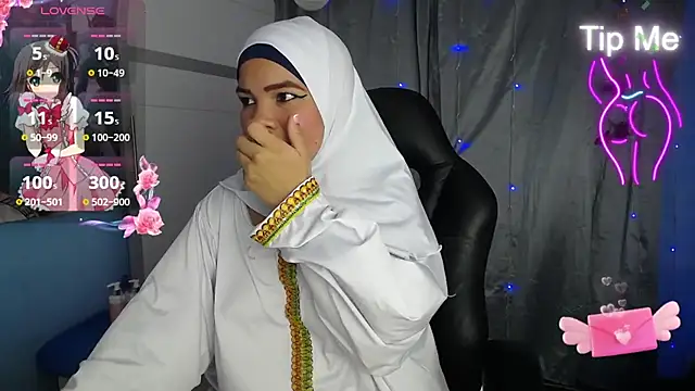 Snapshot of Falak-Yasin chatting on 03/19/25, 12:34 Falak-Yasin online show from 03/19/25, 12:34