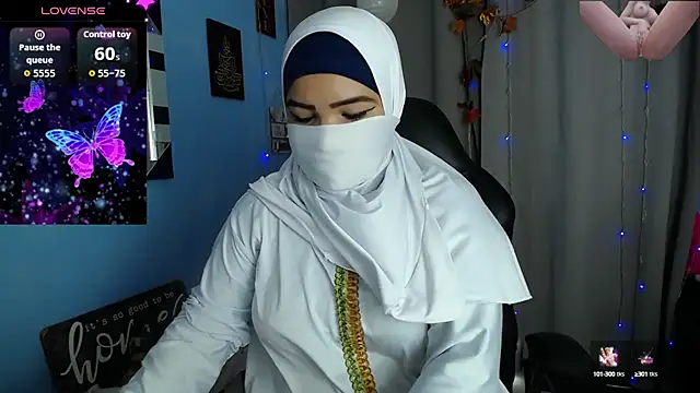 Snapshot of Falak-Yasin chatting on 09/18/25, 12:40 Falak-Yasin online show from 09/18/25, 12:40