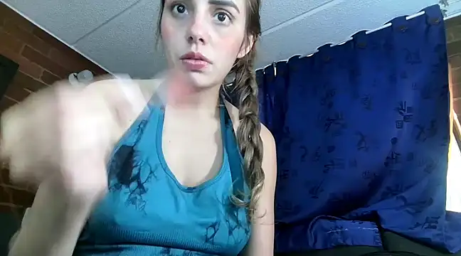Snapshot of ValeriaLacrozee chatting on 01/13/25, 07:31 ValeriaLacrozee online show from 01/13/25, 07:31