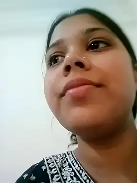 Snapshot of Arohi_is_Live chatting on 02/18/25, 08:59 Arohi is Live online show from 02/18/25, 08:59