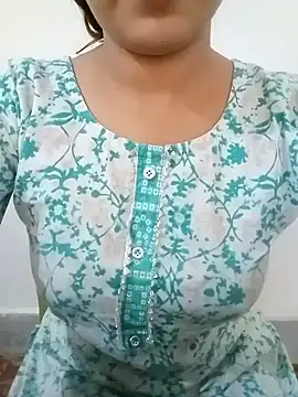 Snapshot of Arohi_is_Live chatting on 03/01/25, 07:30 Arohi is Live online show from 03/01/25, 07:30