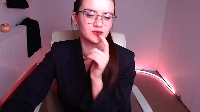 Josephine jo online show from 02/07/25, 04:37