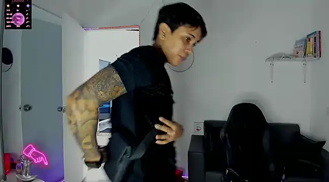 ZhoeStrong online show from 01/08/25, 04:00