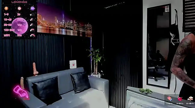 ZhoeStrong online show from 02/07/25, 06:24