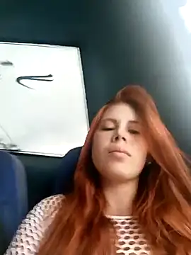Snapshot of aurora_sky11 chatting on 02/25/25, 08:41 aurora sky11 online show from 02/25/25, 08:41