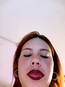 Snapshot of aurora_sky11 chatting on 03/21/25, 10:50 aurora sky11 online show from 03/21/25, 10:50