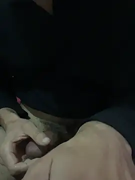 Young arabe online show from 01/03/25, 12:22