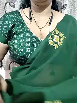 Snapshot of bhuvana555 chatting on 12/17/24, 05:47 bhuvana555 online show from 12/17/24, 05:47