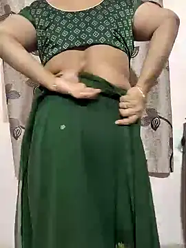 Snapshot of bhuvana555 chatting on 12/24/24, 05:55 bhuvana555 online show from 12/24/24, 05:55