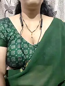 Snapshot of bhuvana555 chatting on 12/25/24, 12:05 bhuvana555 online show from 12/25/24, 12:05