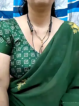 Snapshot of bhuvana555 chatting on 01/03/25, 04:33 bhuvana555 online show from 01/03/25, 04:33