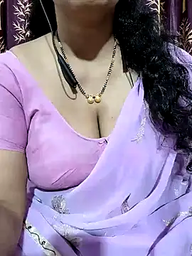 Snapshot of bhuvana555 chatting on 02/03/25, 05:14 bhuvana555 online show from 02/03/25, 05:14