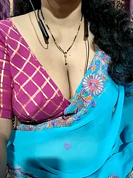 Snapshot of bhuvana555 chatting on 02/18/25, 08:36 bhuvana555 online show from 02/18/25, 08:36