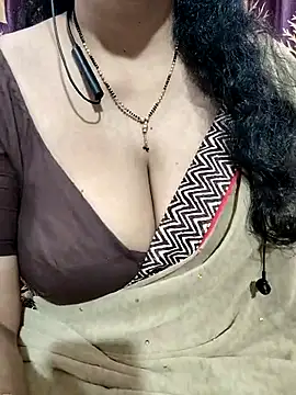 Snapshot of bhuvana555 chatting on 02/20/25, 08:47 bhuvana555 online show from 02/20/25, 08:47