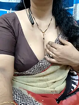 Snapshot of bhuvana555 chatting on 02/24/25, 04:16 bhuvana555 online show from 02/24/25, 04:16