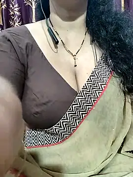 Snapshot of bhuvana555 chatting on 02/28/25, 07:56 bhuvana555 online show from 02/28/25, 07:56