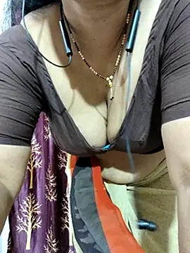 Snapshot of bhuvana555 chatting on 03/06/25, 08:48 bhuvana555 online show from 03/06/25, 08:48