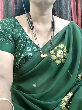 Snapshot of bhuvana555 chatting on 10/12/25, 05:01 bhuvana555 online show from 10/12/25, 05:01