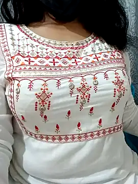 Rina777o online show from 10/05/25, 06:06