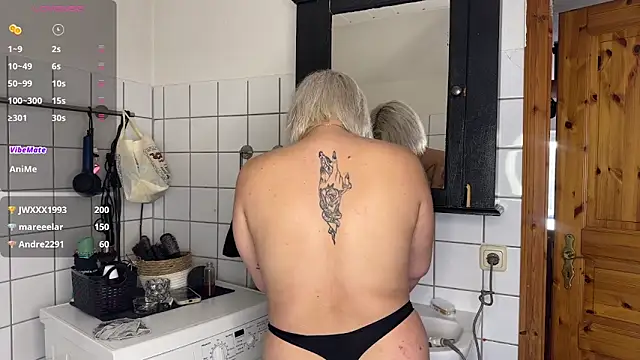 elina may online show from 01/28/25, 12:00