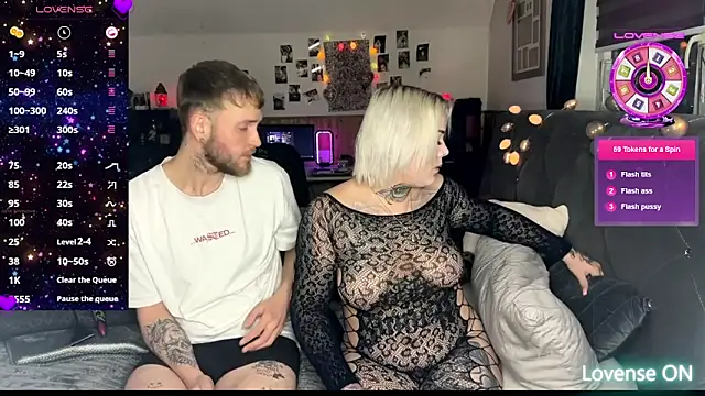 elina may online show from 03/13/25, 08:11