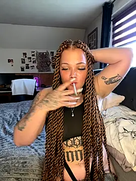 elina may online show from 09/19/25, 09:00